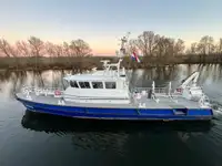 Navio de pesquisa à venda