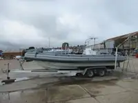 Barco inflável rígido à venda